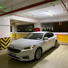 Kia Cadenza 2017