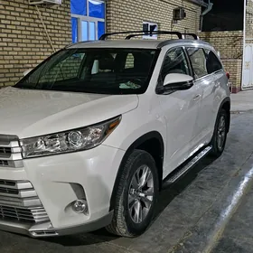 Toyota Highlander 2019