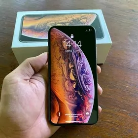 iPhone Xs