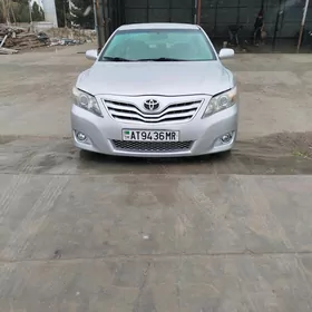 Toyota Camry 2010