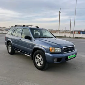 Nissan Pathfinder 2000