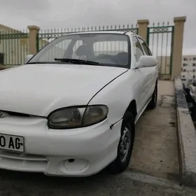 Hyundai Accent 1998