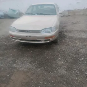 Toyota Camry 1993