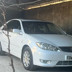 Toyota Camry 2005