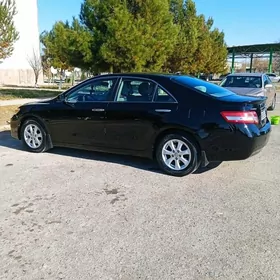 Toyota Camry 2011