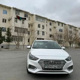 Hyundai Accent 2018