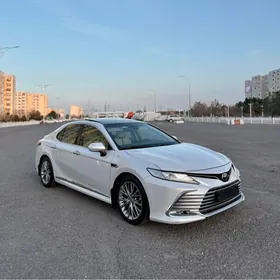 Toyota Camry 2023