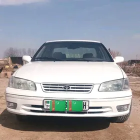 Toyota Camry 1997