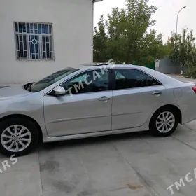 Toyota Camry 2012