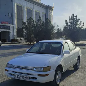 Toyota Corolla 1993