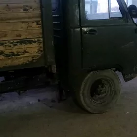 UAZ 2206 1985