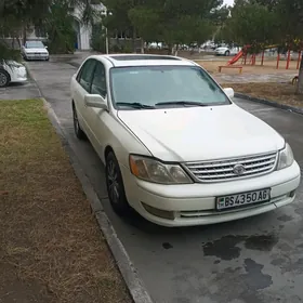 Toyota Avalon 2003