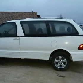 Toyota Previa 1991