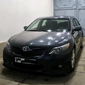 Toyota Camry 2011