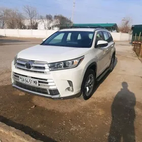 Toyota Highlander 2017