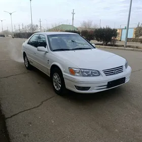 Toyota Camry 2000