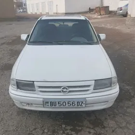 Opel Astra 1993