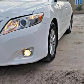 Toyota Camry 2011