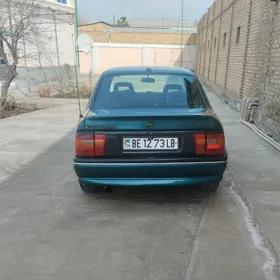 Opel Vectra 1994