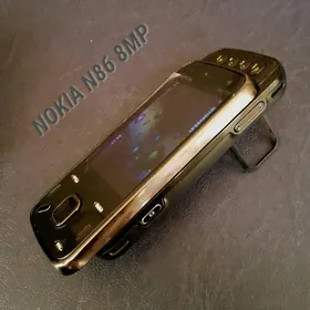 Nokia N86