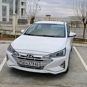 Hyundai Elantra 2019