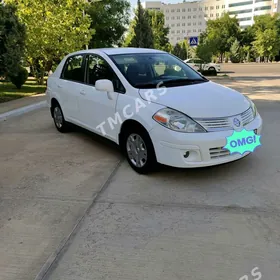 Nissan Versa 2010