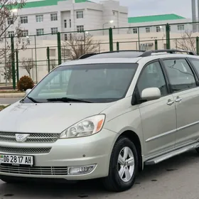 Toyota Sienna 2004