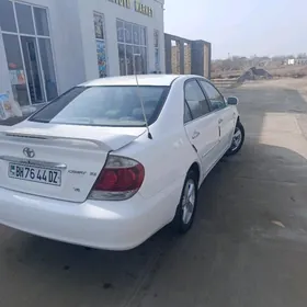 Toyota Camry 2004