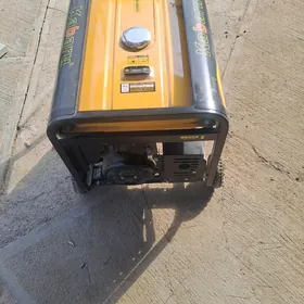 Generator 380/220v