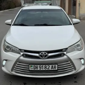 Toyota Camry 2015