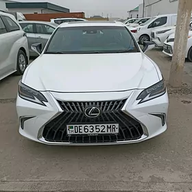 Lexus ES 350 2019