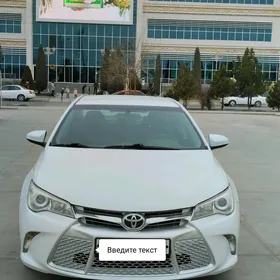 Toyota Camry 2017