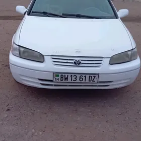 Toyota Camry 1998