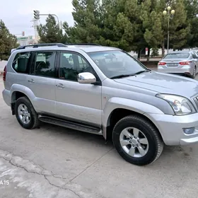 Toyota Land Cruiser Prado 2004