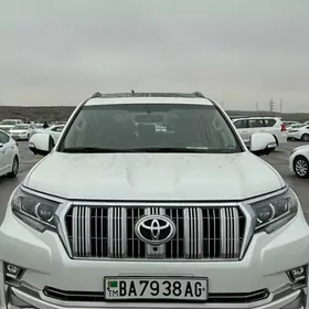 Toyota Land Cruiser Prado 2021