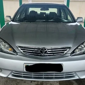 Toyota Camry 2005