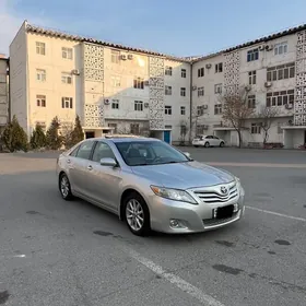 Toyota Camry 2010