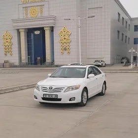 Toyota Camry 2010