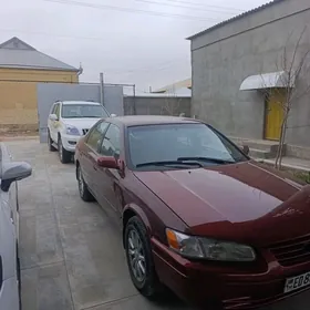 Toyota Camry 1999