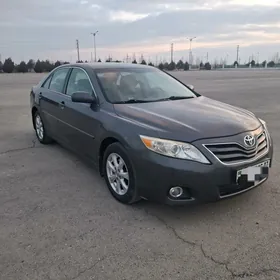 Toyota Camry 2011