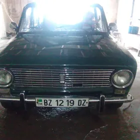 Lada 2102 1980