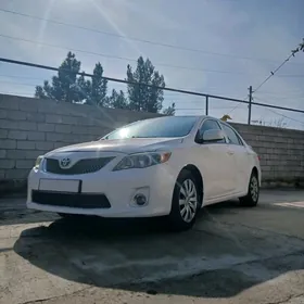 Toyota Corolla 2012