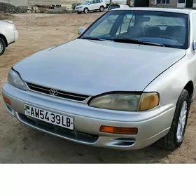 Toyota Camry 1996