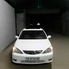 Toyota Camry 2003