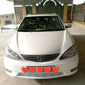 Toyota Camry 2005