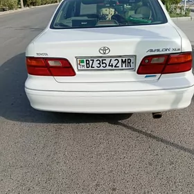 Toyota Avalon 1999