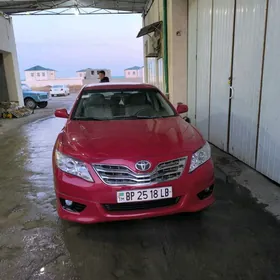 Toyota Camry 2010