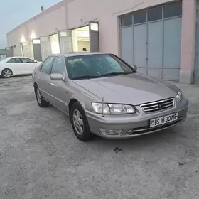 Toyota Camry 1999