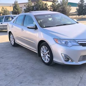 Toyota Camry 2013