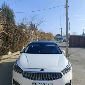 Kia Cadenza 2017